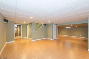 40 Vista Dr, Mount Olive, NJ 07836 - Photo 44