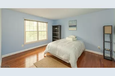 40 Vista Dr, Mount Olive, NJ 07836 - Photo 32