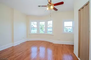 55 Thompson St, Raritan, NJ 08869 - Photo 16