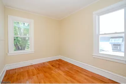 55 Thompson St, Raritan, NJ 08869 - Photo 20