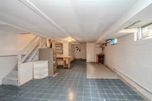 55 Thompson St, Raritan, NJ 08869 - Photo 26