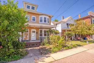 55 Thompson St, Raritan, NJ 08869 - Photo 1