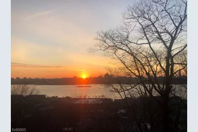2 Lafayette Ave, Cliffside Park, NJ 07010 - Photo 8