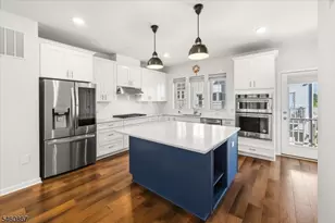 17 Cortland Ct, Livingston, NJ 07039 - Photo 12
