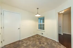 122 Woodmont Dr, Randolph Township, NJ 07869 - Photo 8