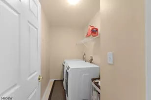 111 Cardigan Ct, Parsippany, NJ 07054 - Photo 18