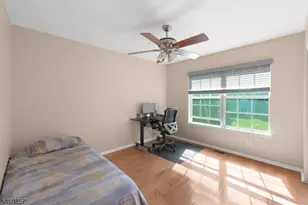 111 Cardigan Ct, Parsippany, NJ 07054 - Photo 14