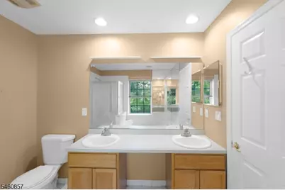 111 Cardigan Ct, Parsippany, NJ 07054 - Photo 40