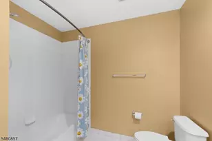 111 Cardigan Ct, Parsippany, NJ 07054 - Photo 16