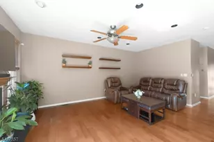 111 Cardigan Ct, Parsippany, NJ 07054 - Photo 12