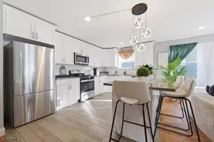 28 Hanford St, Newark, NJ 07114 - Photo 18