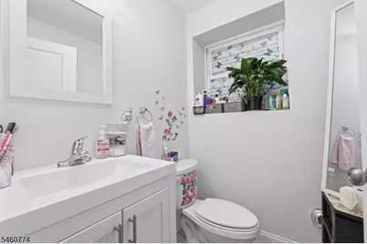 28 Hanford St, Newark, NJ 07114 - Photo 34
