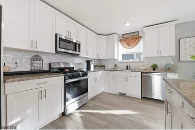 28 Hanford St, Newark, NJ 07114 - Photo 20