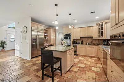 16 Apple Ln, Wayne, NJ 07470 - Photo 12