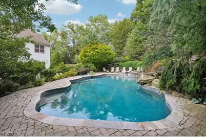 16 Apple Ln, Wayne, NJ 07470 - Photo 38