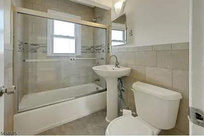 18 Plymouth Ct, Bloomfield, NJ 07003 - Photo 14
