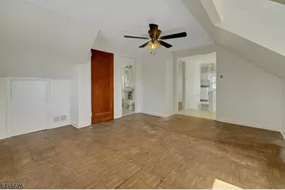 18 Plymouth Ct, Bloomfield, NJ 07003 - Photo 16