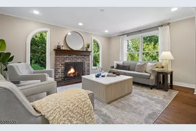 11 Meadowbrook Ct, Summit, NJ 07901 - Photo 8