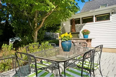 11 Meadowbrook Ct, Summit, NJ 07901 - Photo 34