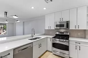 48 S Park St, Montclair, NJ 07042 - Photo 12