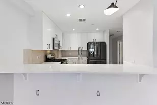 48 S Park St, Montclair, NJ 07042 - Photo 18