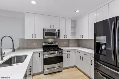 48 S Park St #517, Montclair, NJ 07042 - Photo 14