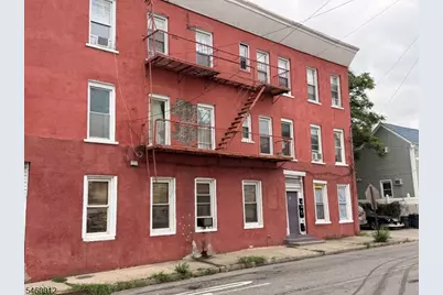 35 William St, Belleville, NJ 07109 - Photo 2