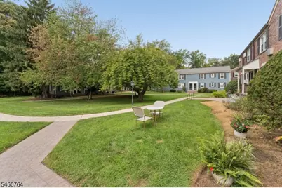418 Lincoln Park, Cranford Township, NJ 07016 - Photo 12
