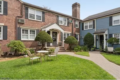 418 Lincoln Park, Cranford Township, NJ 07016 - Photo 16