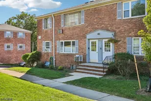 12 Wedgewood Dr, Verona, NJ 07044 - Photo 36