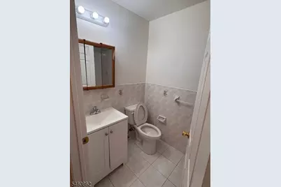 210 2nd St #1, Elizabeth, NJ 07206 - Photo 10