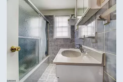 21 Columbia Ave, Kenilworth, NJ 07033 - Photo 16