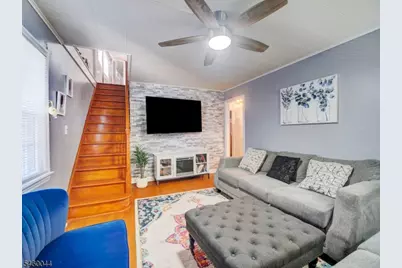 21 Columbia Ave, Kenilworth, NJ 07033 - Photo 6