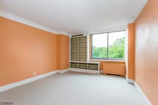 1 Claridge Dr, Verona, NJ 07044 - Photo 24