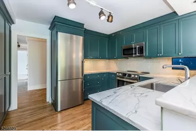 1 Claridge Dr #517, Verona, NJ 07044 - Photo 16