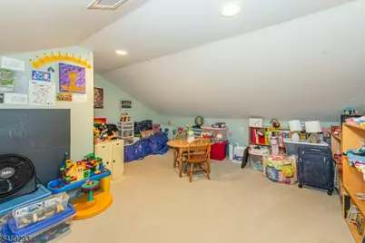 104 Laurel Hill Rd, Mountain Lakes, NJ 07046 - Photo 18