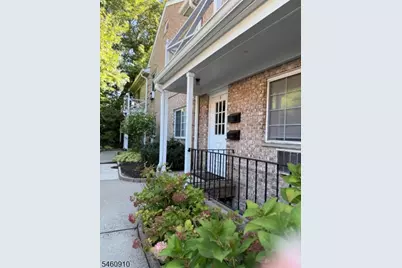 27-33 Corsa Ter #8A, Ridgewood, NJ 07450 - Photo 2