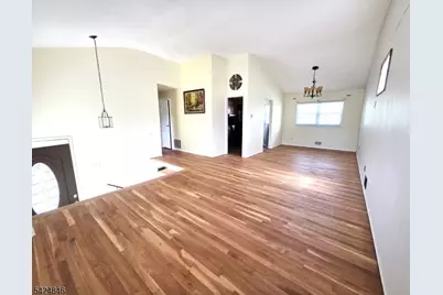 258 N Gaston Ave, Somerville, NJ 08876 - Photo 2