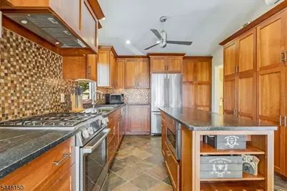 470 Washington Ave, Bridgewater, NJ 08836 - Photo 8