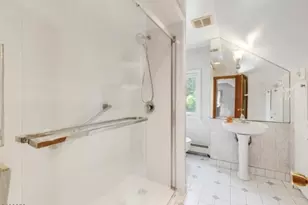 495 Eagle Rock Ave, Roseland, NJ 07068 - Photo 10