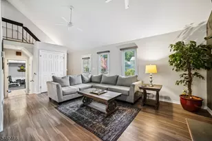 6 F Somerset Hills Ct, Bernardsville, NJ 07924 - Photo 2