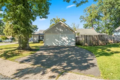 134 Minnehaha Blvd, Parsippany, NJ 07034 - Photo 18
