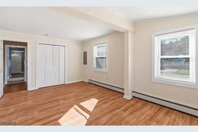 134 Minnehaha Blvd, Parsippany, NJ 07034 - Photo 12