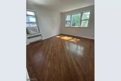 262 Hornblower Ave, Belleville, NJ 07109 - Photo 6