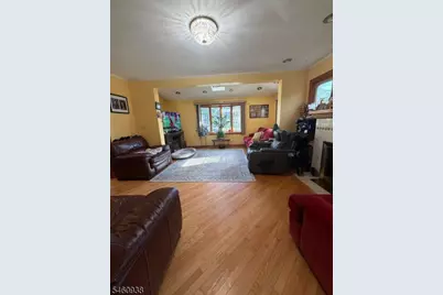322 Hunter Ave, Scotch Plains Township, NJ 07076 - Photo 6