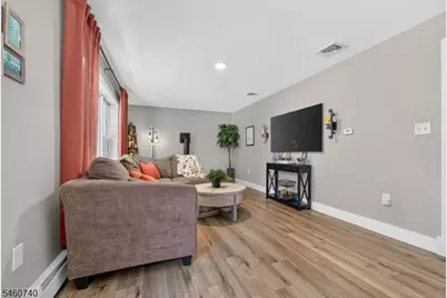 3 High View St, Lebanon Township, NJ 07830 - Photo 10