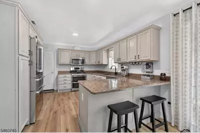 3 High View St, Lebanon Township, NJ 07830 - Photo 4