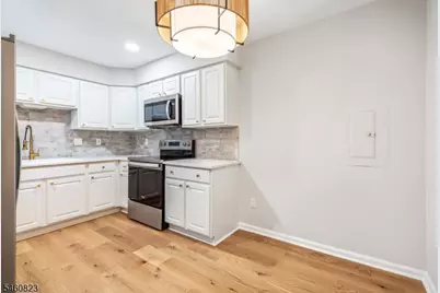 237 Cannella Way #237, Riverdale, NJ 07457 - Photo 8