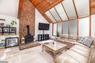 33 Radcliffe Dr, Sparta Township, NJ 07871 - Photo 10