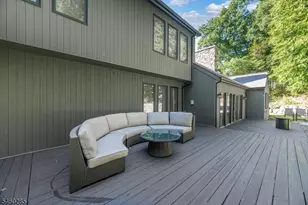 33 Radcliffe Dr, Sparta Township, NJ 07871 - Photo 32